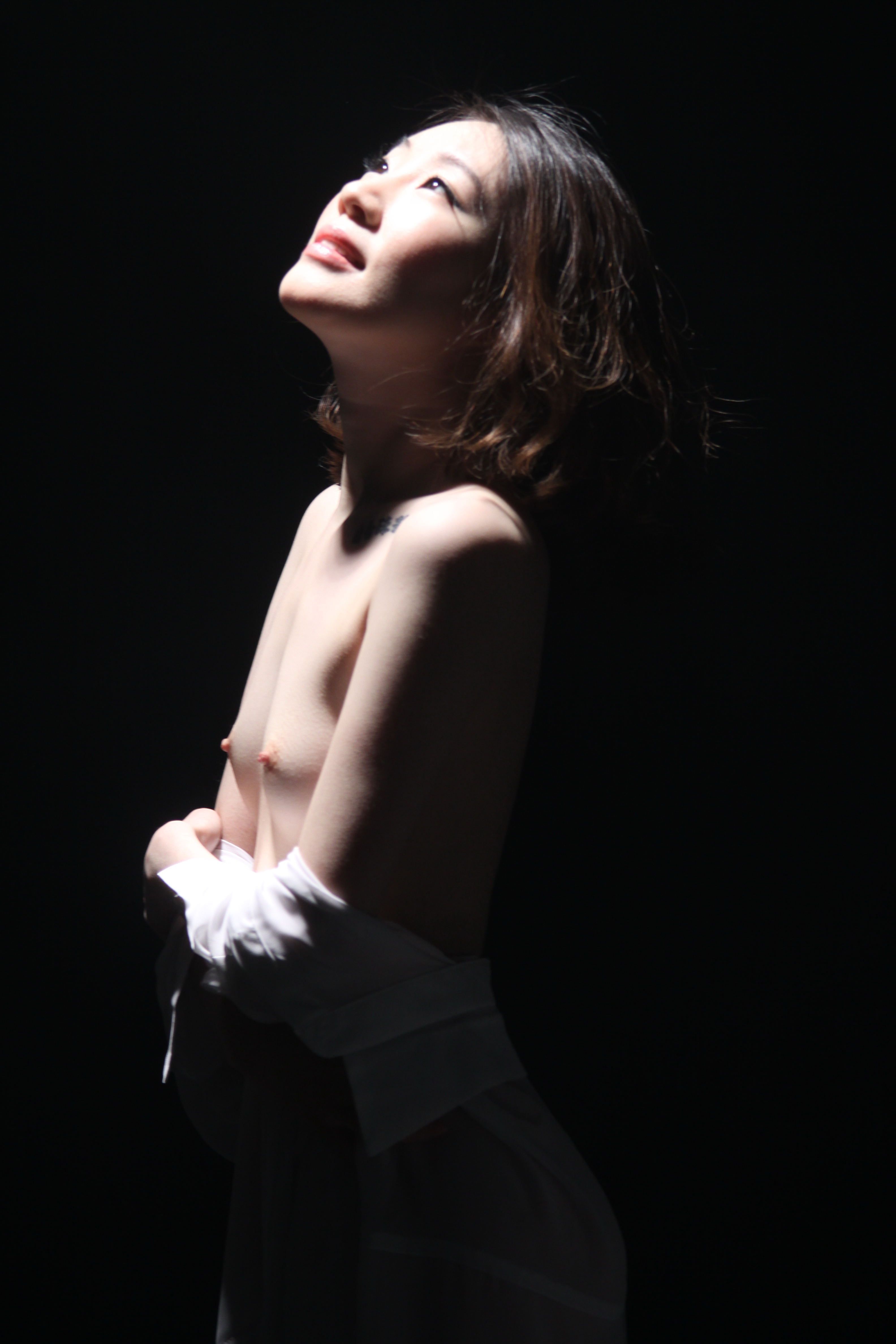 미분류 / 26번 1143장 796메가 j양